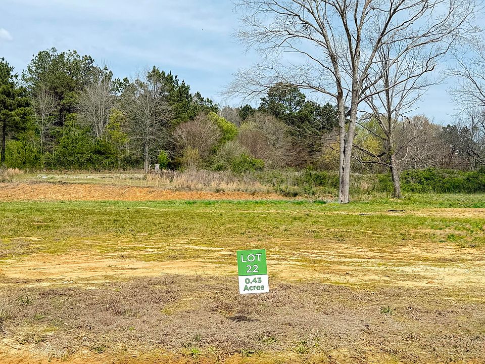 2nd image of 22 Farmhouse Ln