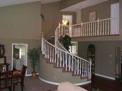 Dramatic Entry way