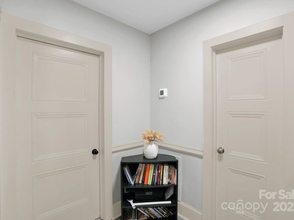 charlotte-north-carolina-299900202 picture