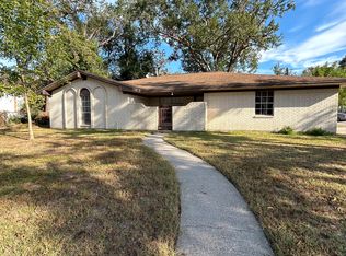 805 Higgins St, Humble, TX 77338