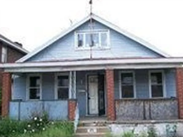 115 S 12th St, Jeannette, PA 15644