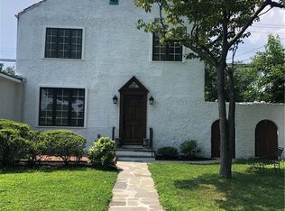 25 Longmeadow Rd, Yonkers, NY 10704