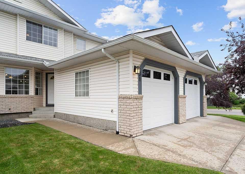 1st image of 31 S Silvergrove Close NW