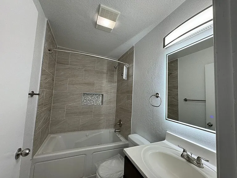 5050 Klump Ave — Photo 29