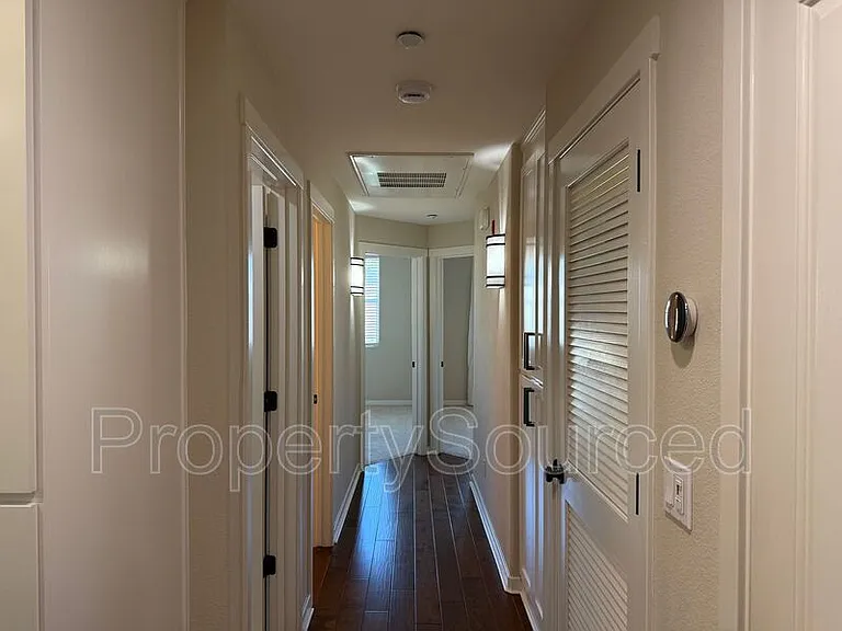170 N North St #104 — Photo 17