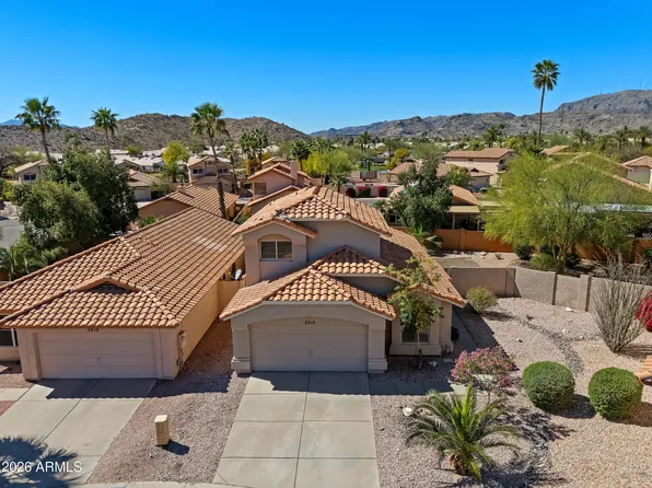 2916 E AMBER RIDGE Way, Phoenix, AZ 85048
