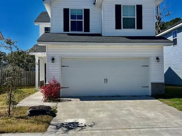 62 Perlieu Ct, Hinesville, GA 31313