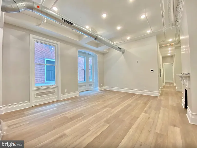 1824 Chestnut St #22 — Photo 7