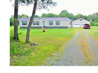 203 Beans Corner Rd, Pittsfield, ME 04967