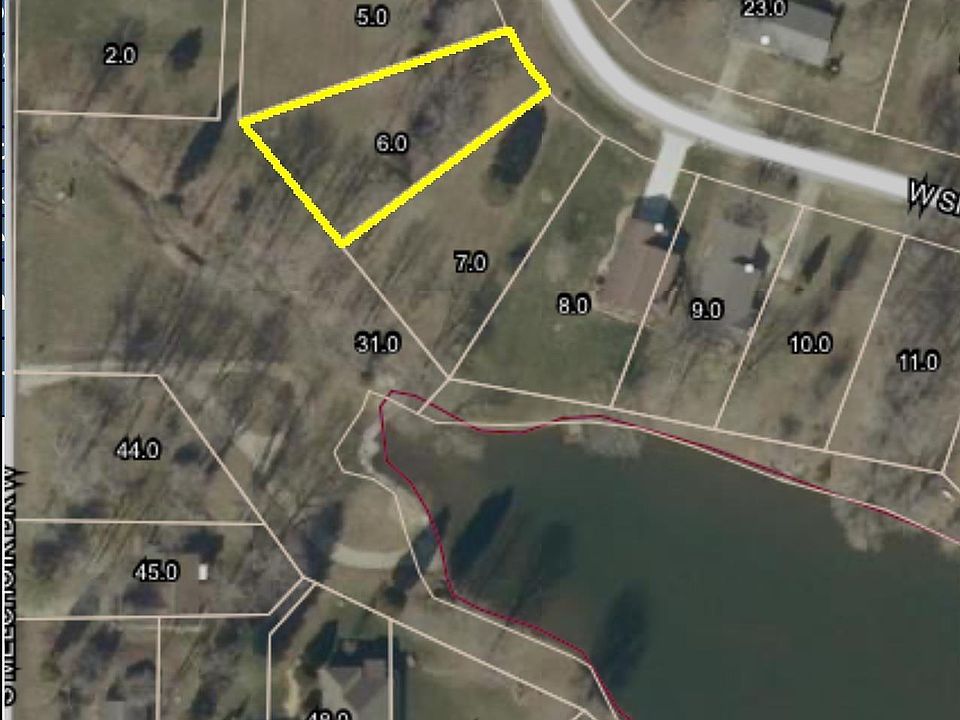 2nd image of 70 W Shepherds Ln