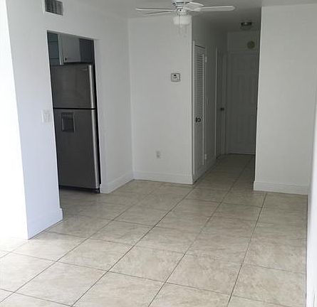 4th image of 221 Meridian Ave APT 514
