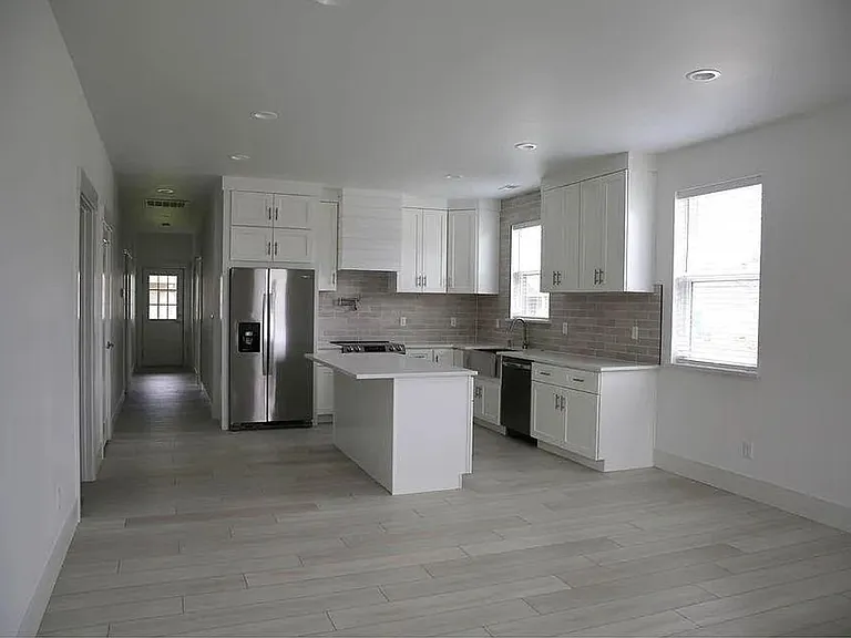 4103 Quinn Dr NE — Photo 4