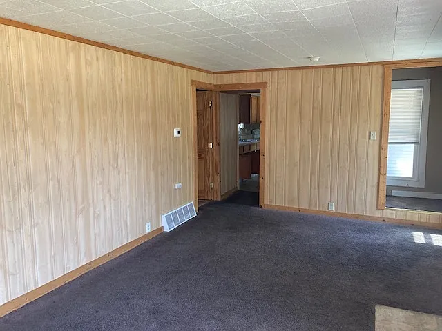 402 E 24th St - 402 E... — Photo 4