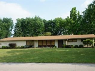 2318 Fox Run Rd, Dayton, OH 45459