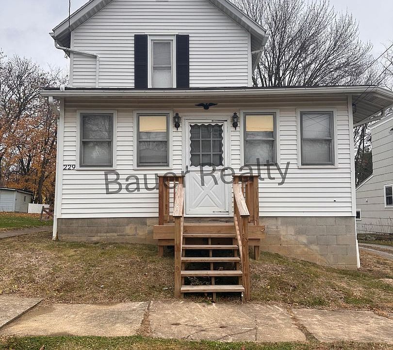 1st image of 229 Lindale Ave