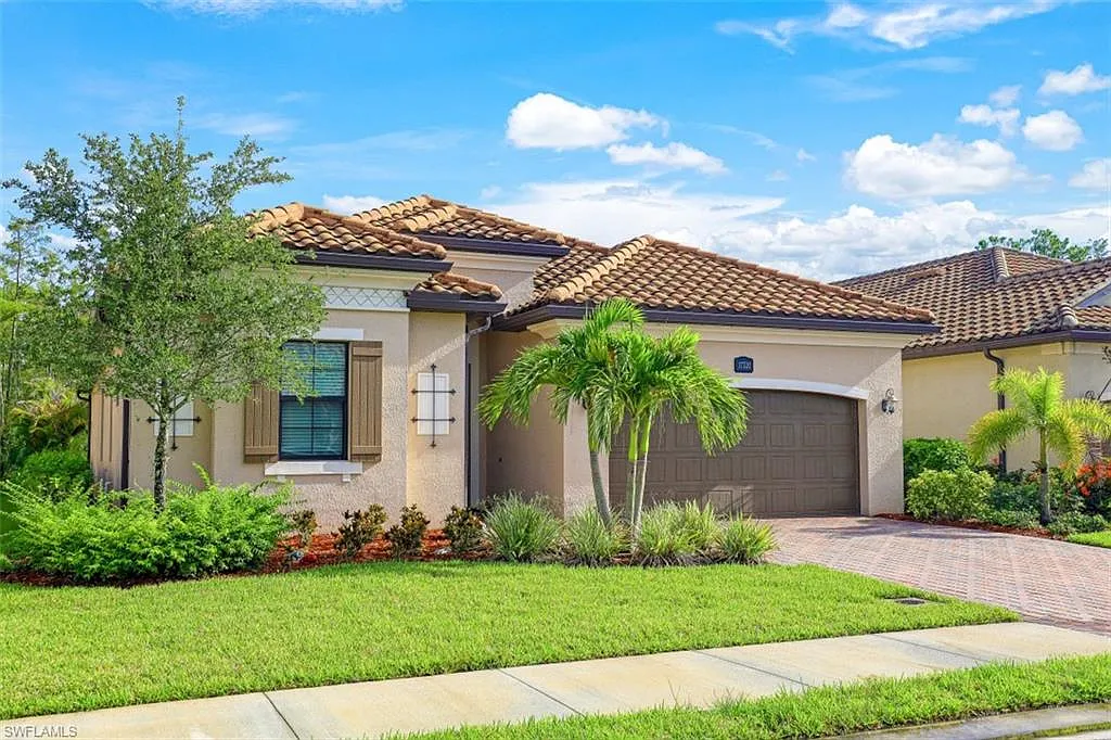 4 bed, 3.0 bath, 2247 sqft, $5,000 — Photo 1