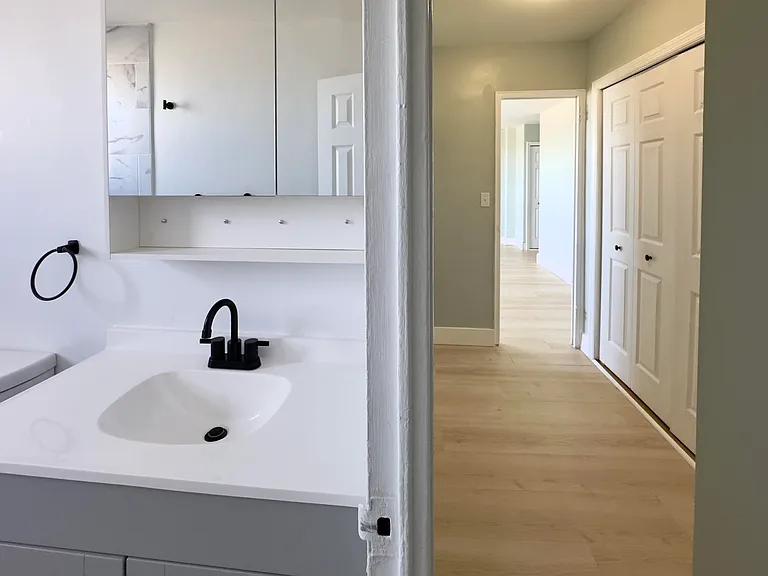 1225 Kennedy Blvd #5C — Photo 8