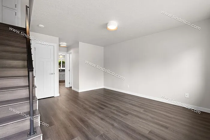 8019 SW 35th Ave #6 — Photo 4