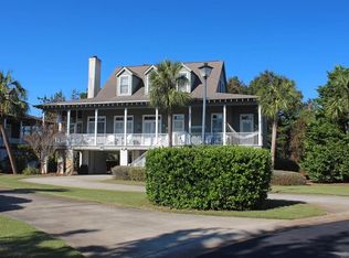 134 Compass Ct, Pawleys Island, SC 29585