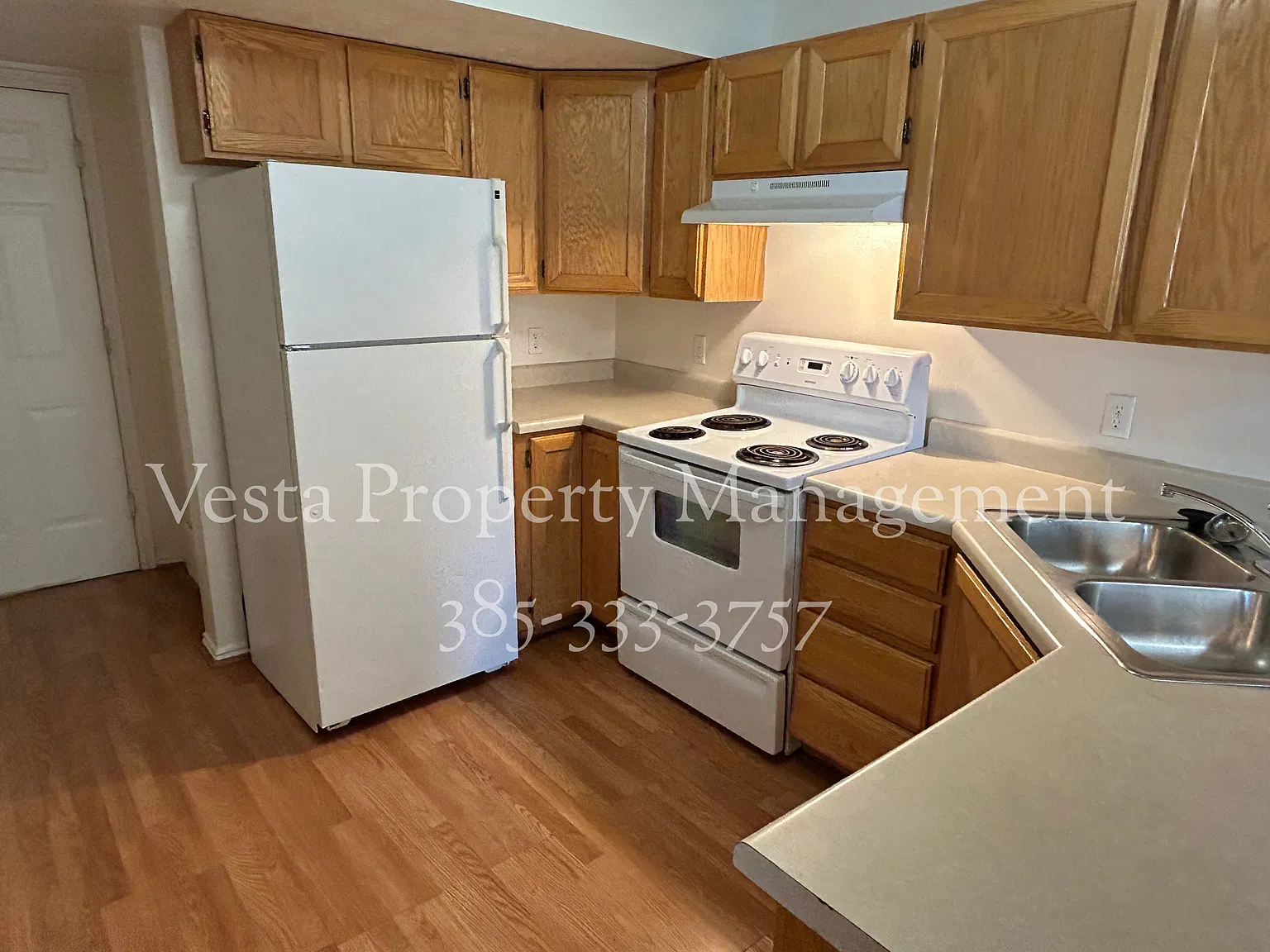 3 bed, 1042 sqft, $1,395 — Photo 4