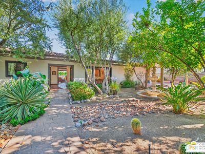 982 E Marion Way, Palm Springs, CA, 92264