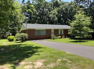 916 N 6th Ave, Chatsworth, GA 30705