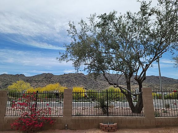 5th image of 1309 E Milada Dr