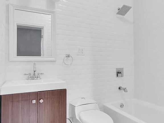 5th image of 526 E 148th St APT 2