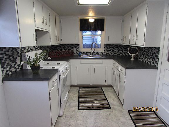 4th image of 2529 W Maine St