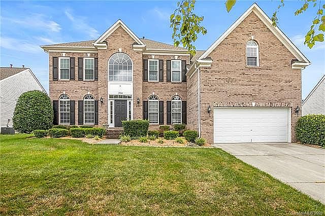 1st image of 2560 Shannon Dr