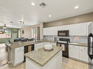3382 E PACKARD Drive, Gilbert, AZ 85298