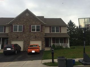 420 Yeker Farm Ln, Allentown, PA 18103