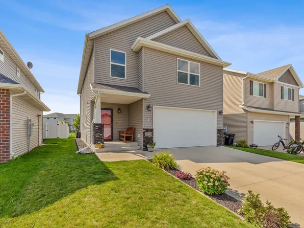 5671 61st St S, Fargo, ND 58104