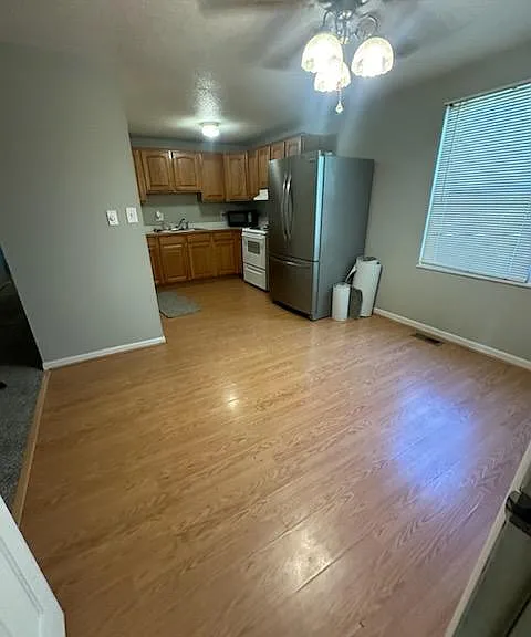 11312 McDowell Dr — Photo 7