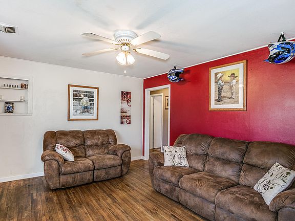 5th image of 2421 W Graber St