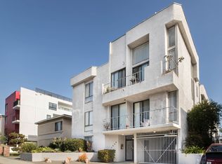 1558 Brockton Ave #6, Los Angeles, CA 90025