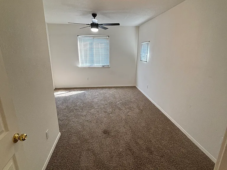 6909 Hartford Pl NW — Photo 13