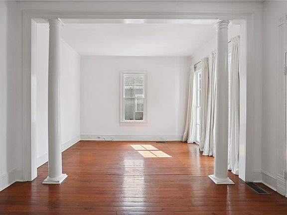 5th image of 715 Eleonore St