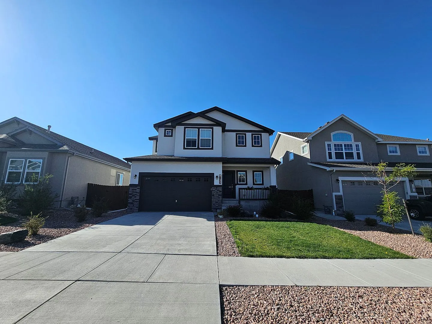3 Bed 3 Bath House in 80908!! — Photo 2