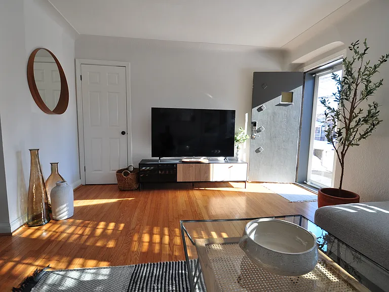 6219 Loran Ave #1 — Photo 5