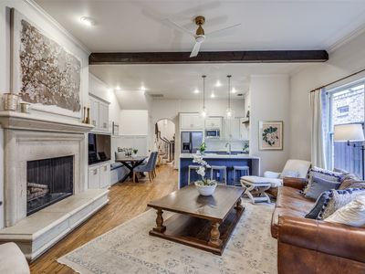 4134 Lovers Ln, Dallas, TX, 75225