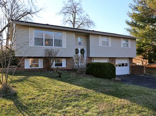 7 Castlewood Ct, Saint Peters, MO 63376
