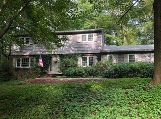 22 Forrest Rd, Randolph, NJ 07869