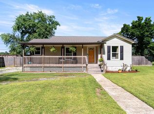 104 Phillips Cir, Columbiana, AL 35051