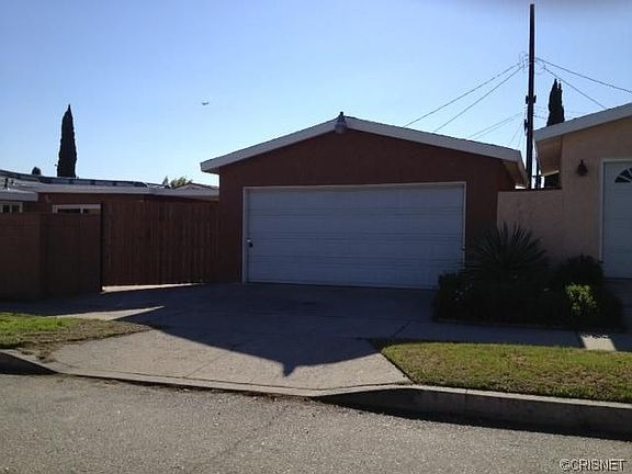 4th image of 13551 Corcoran St