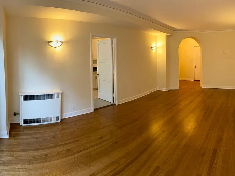 1890 Broadway Street — Photo 26