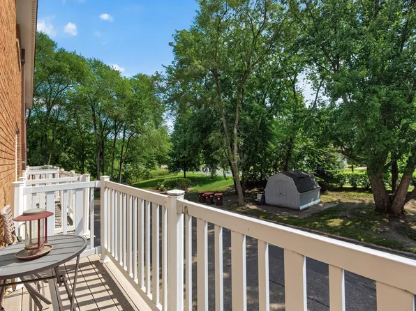 1860 McMenemy St APT I, Saint Paul, MN 55117