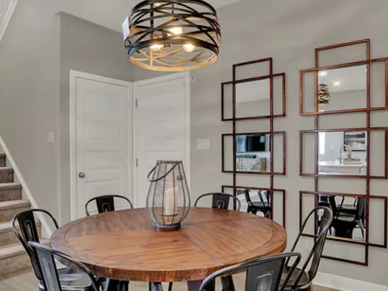 7190 Governors Row — Photo 20