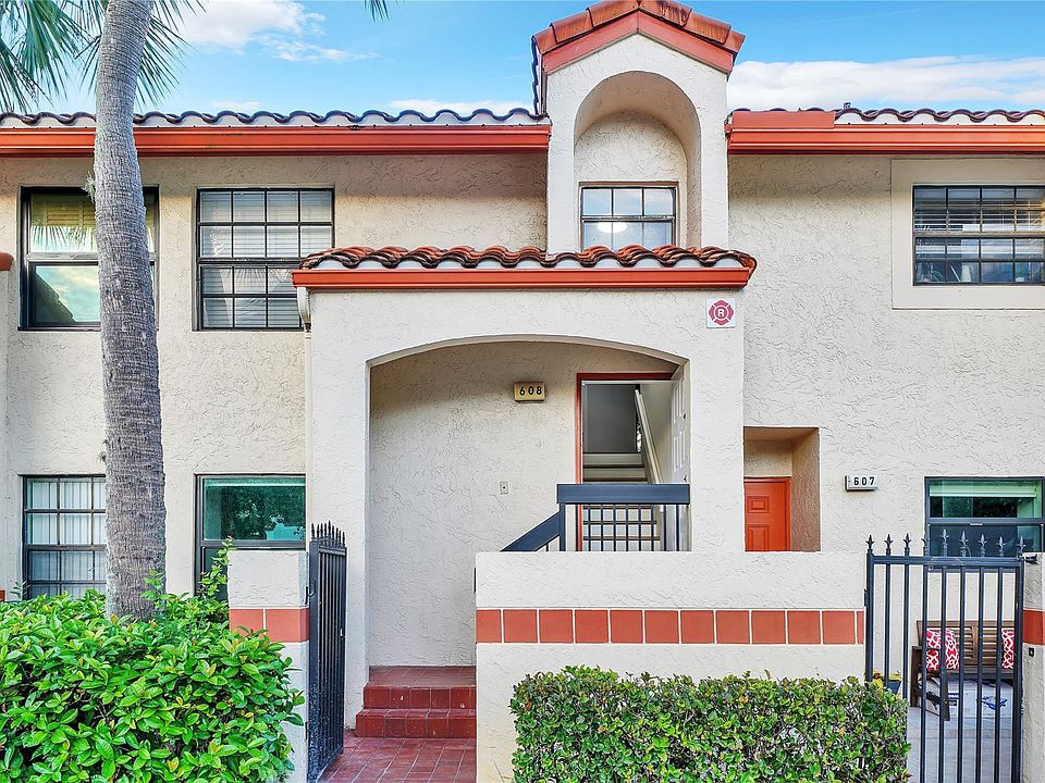 1st image of 608 Congressional Way #608