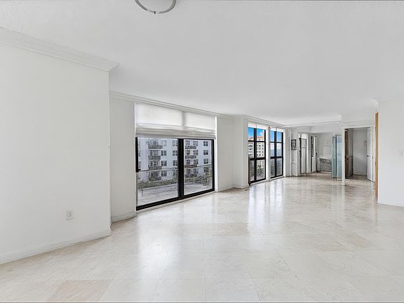 5th image of 3031 N Ocean Boulevard #1503